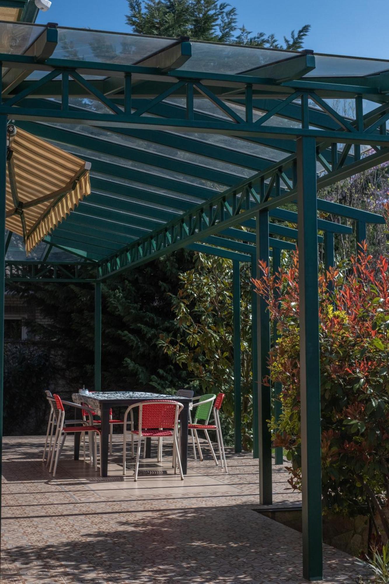 Giovanni'S Airport House Budapest Exterior photo